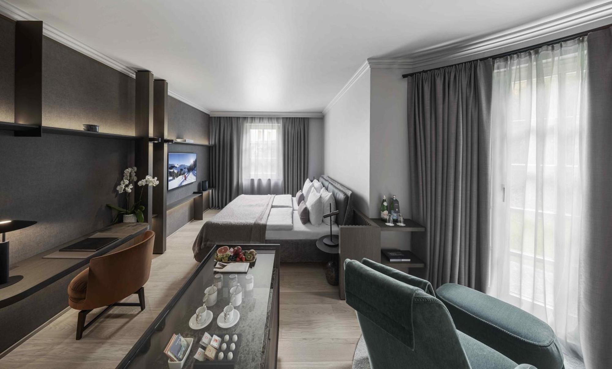Hotel Weisses Roessl Кицбюэль Экстерьер фото
