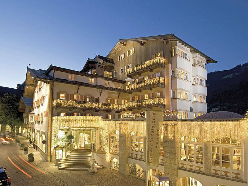 Hotel Weisses Roessl Кицбюэль Экстерьер фото